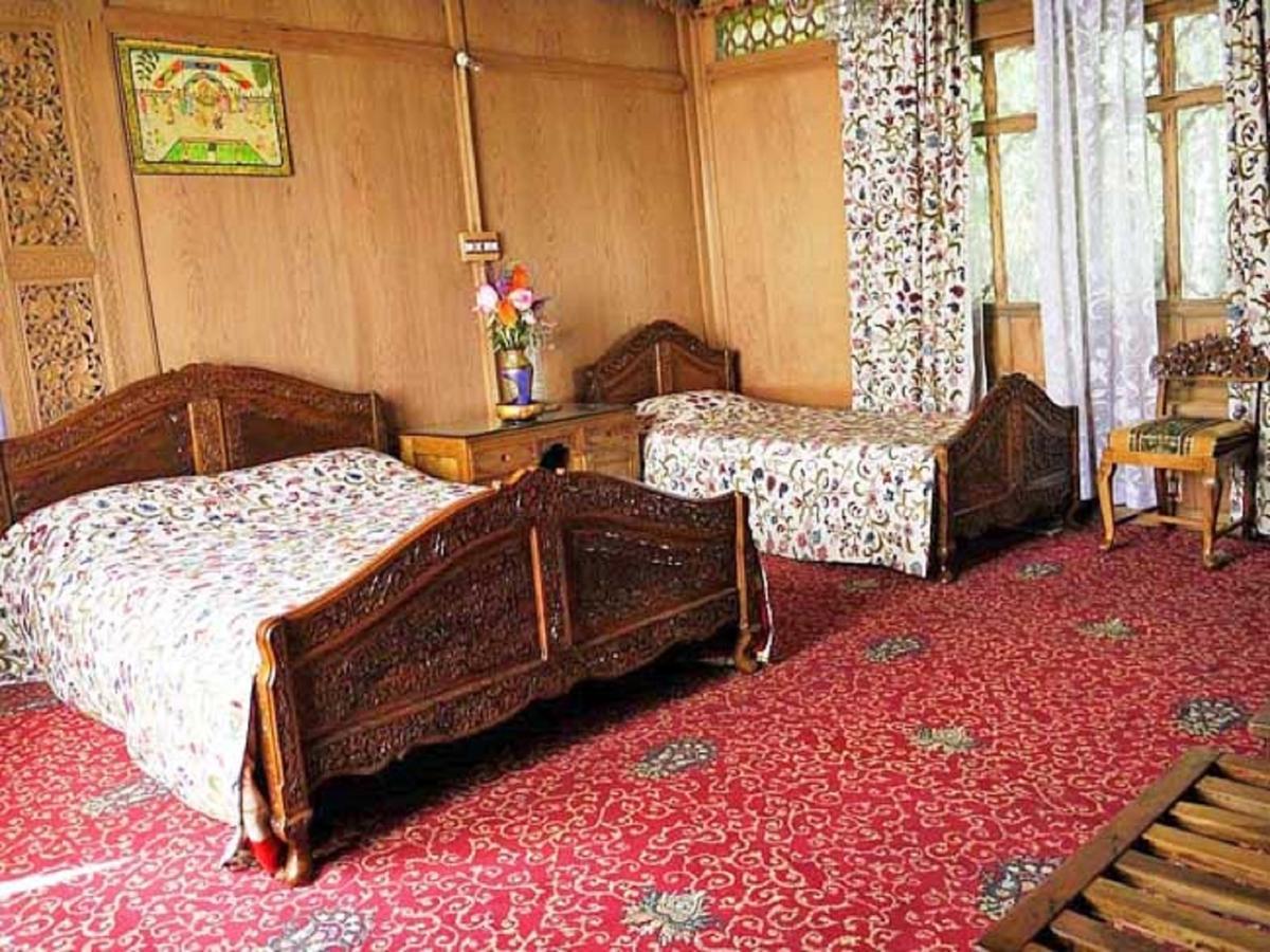 New Jersey Houseboats Nagin Bagh Room photo