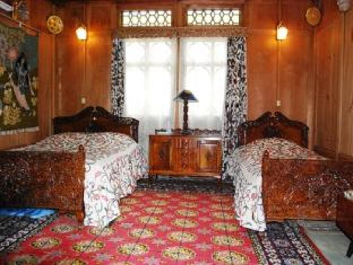 New Jersey Houseboats Nagin Bagh Room photo